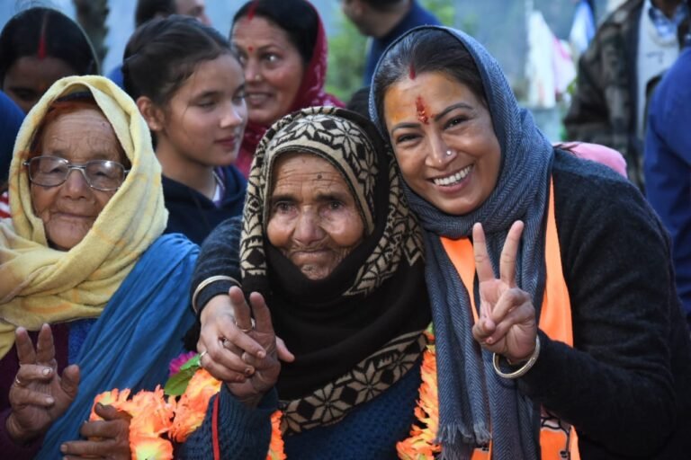 केदारनाथ विधानसभा में खिलने जा रहा है कमल, विकास कार्यों को समर्पित होगी भाजपा की जीत- रेखा आर्या…………