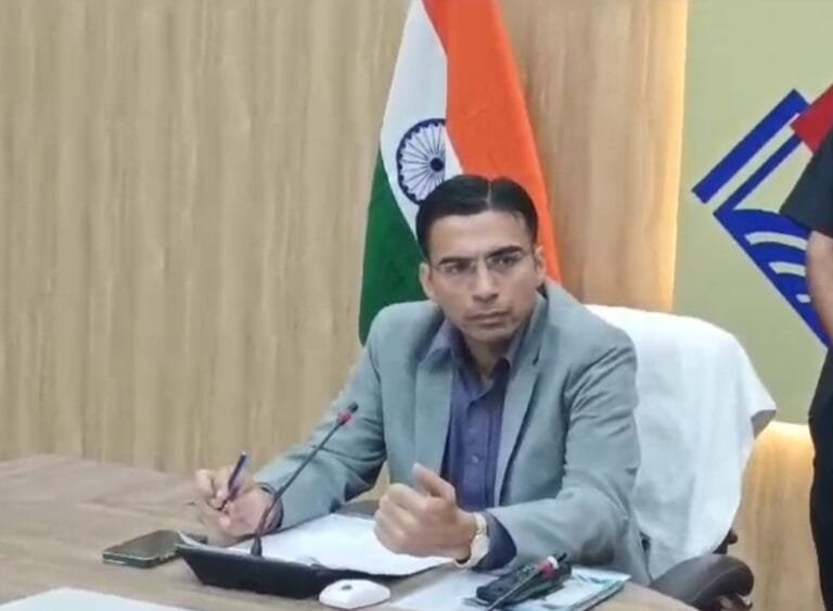 24 घंटे बार खोलने के आदेश को किया निरस्त……….