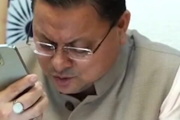 मुख्यमंत्री ने सारकोट की नव निर्वाचित युवा प्रधान प्रियंका को दी बधाई…………….